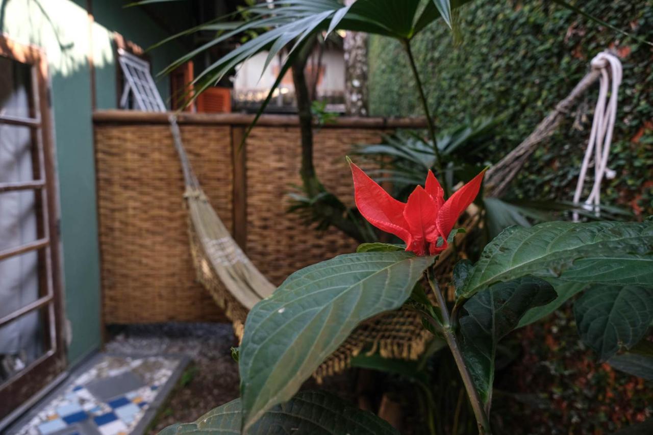 Velinn Pousada Gaia Gardens Araquari Exteriör bild