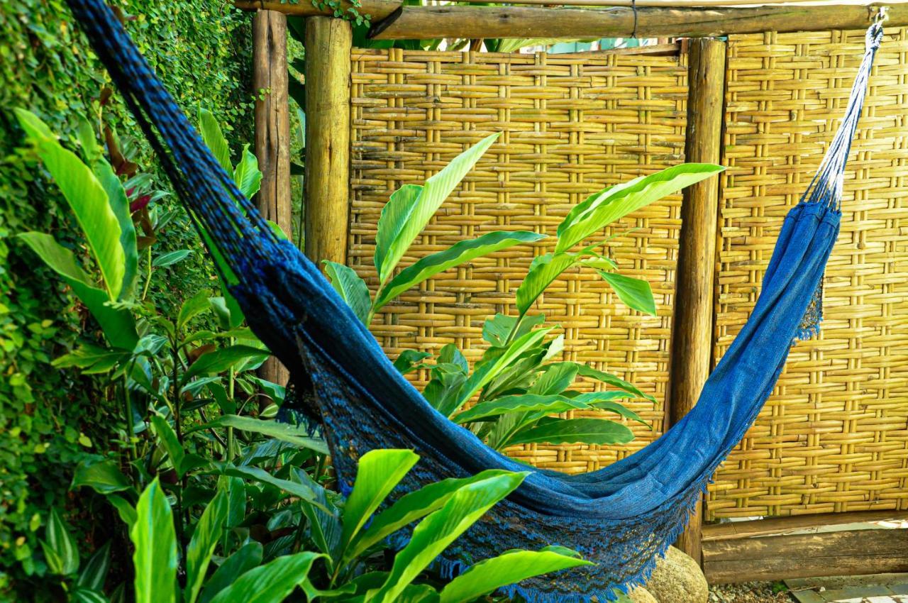 Velinn Pousada Gaia Gardens Araquari Exteriör bild