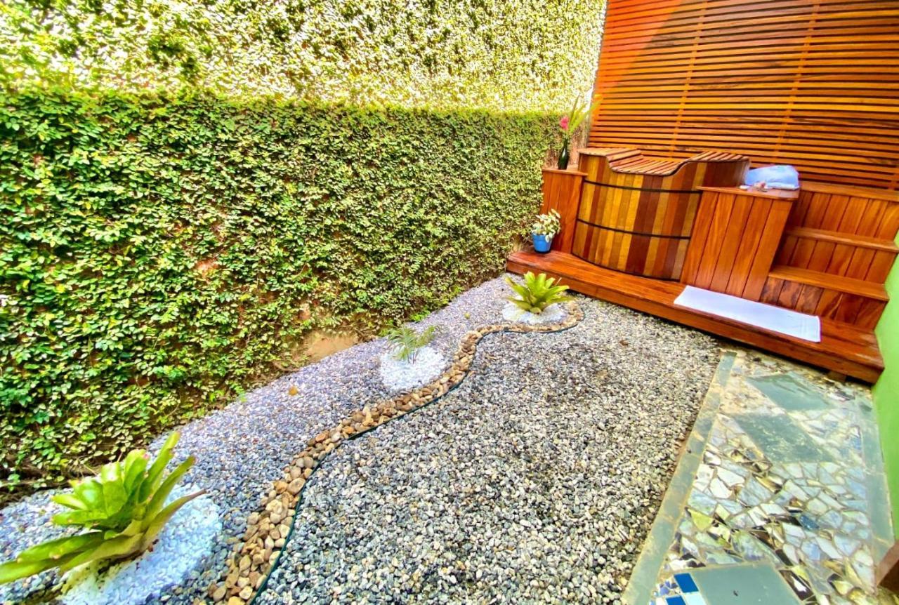 Velinn Pousada Gaia Gardens Araquari Exteriör bild
