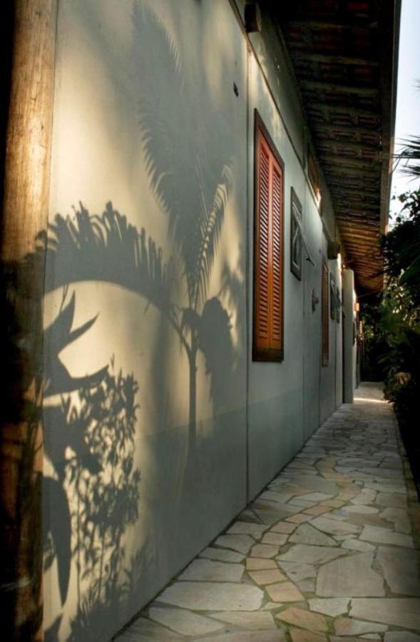 Velinn Pousada Gaia Gardens Araquari Exteriör bild